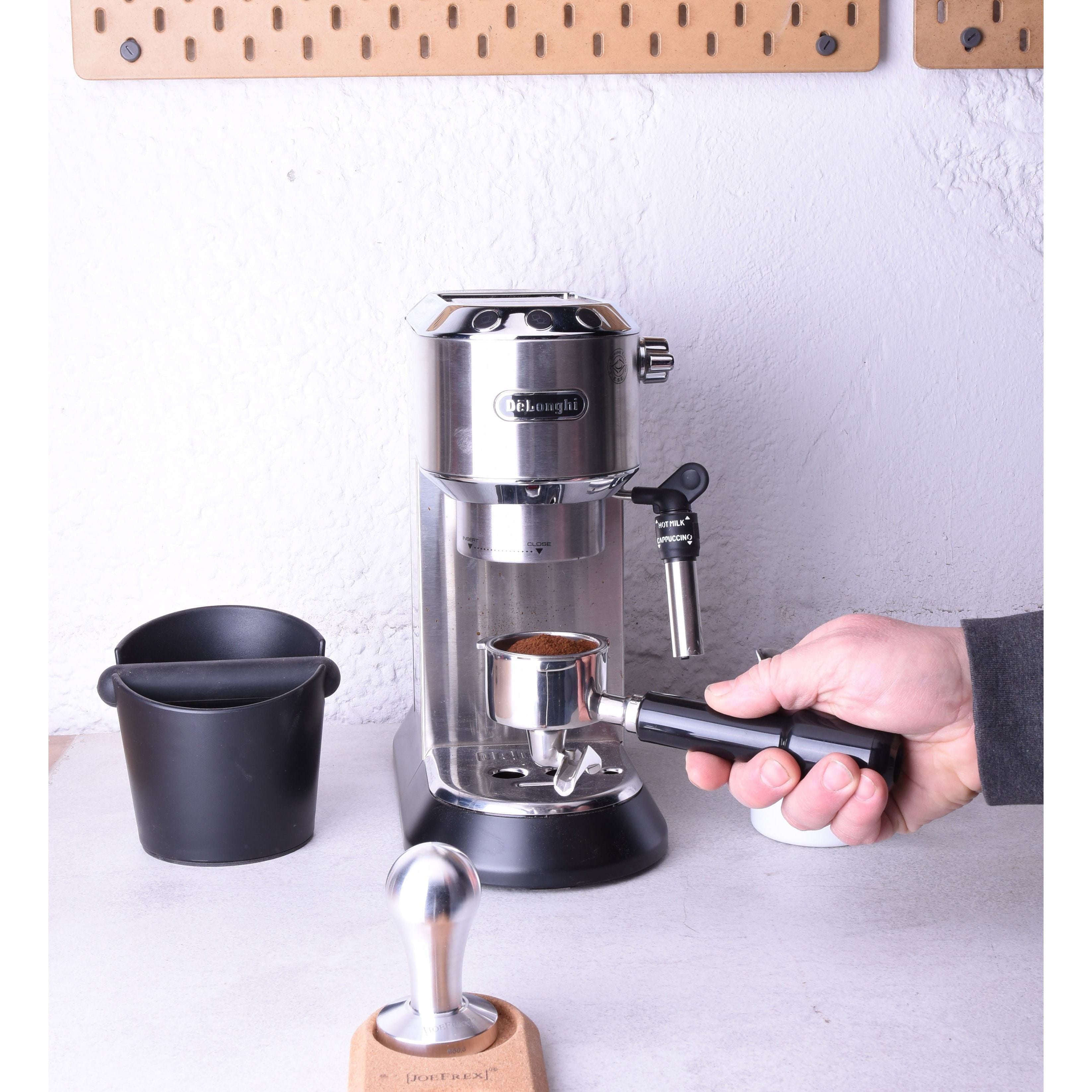 JoeFrex Siebträger Schwarz für Delonghi Dedica & Smeg ECF – 51mm Präzision Siebträger JoeFrex - Rheinland.Coffee