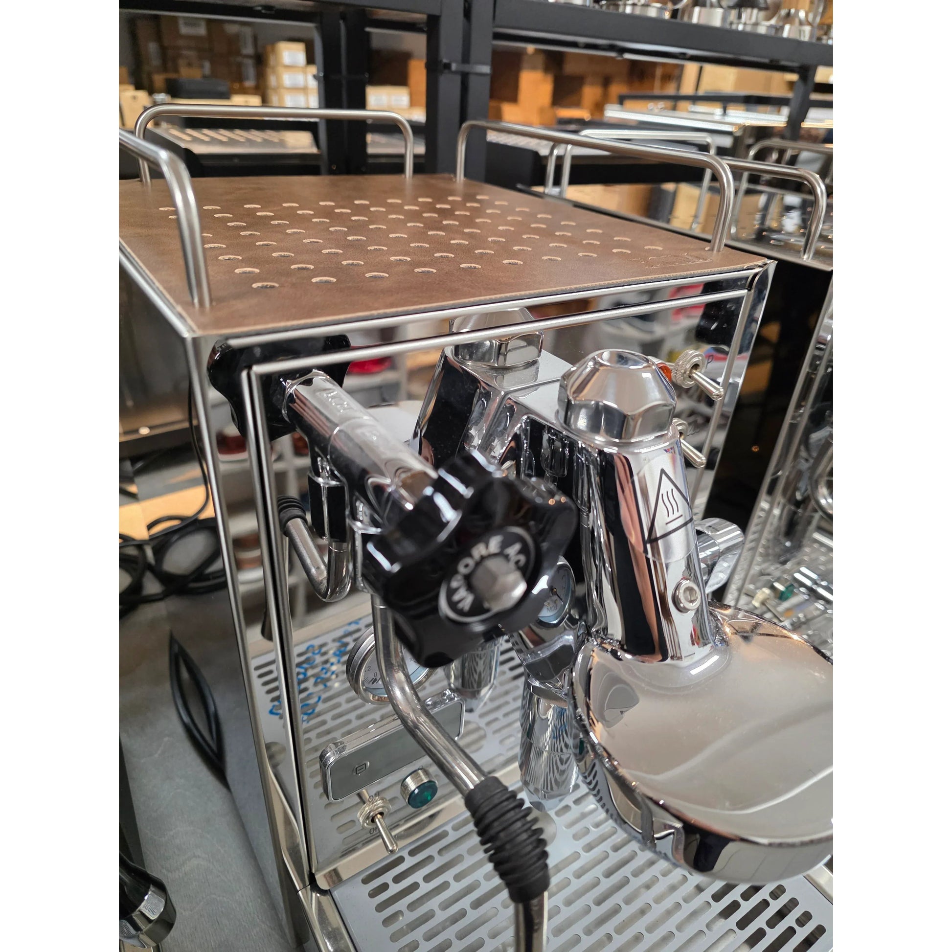 ECM Tassenablagen-Schutz aus Kunstleder – Braun (AC100107-00) ECM Schonerdeckchen Rheinland Coffee