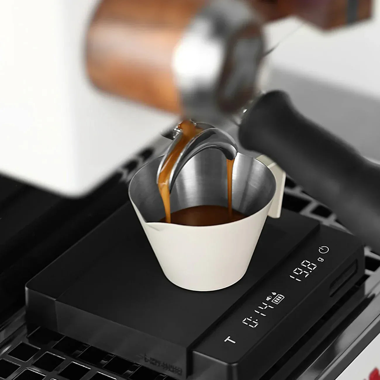 MHW-3BOMBER Cube Coffee Scale 2.0 – Digitale Espresso Waage Schwarz Waage MHW-3Bomber - Rheinland.Coffee