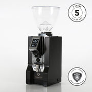 Eureka Mignon MAGNIFICO - Sondermodell Neuer Hopper und Funnel Kaffeemühlen Eureka Schwarz Matt Auswurf Chrom 16 CR - Rheinland.Coffee