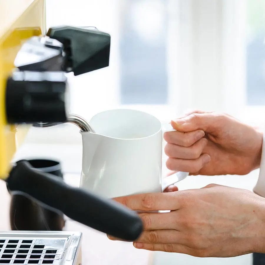 RHINOWARES Stealth Milchkännchen WEISS oder SCHWARZ / 360 und 600 ml Milchkännchen Rhinowares - Rheinland.Coffee