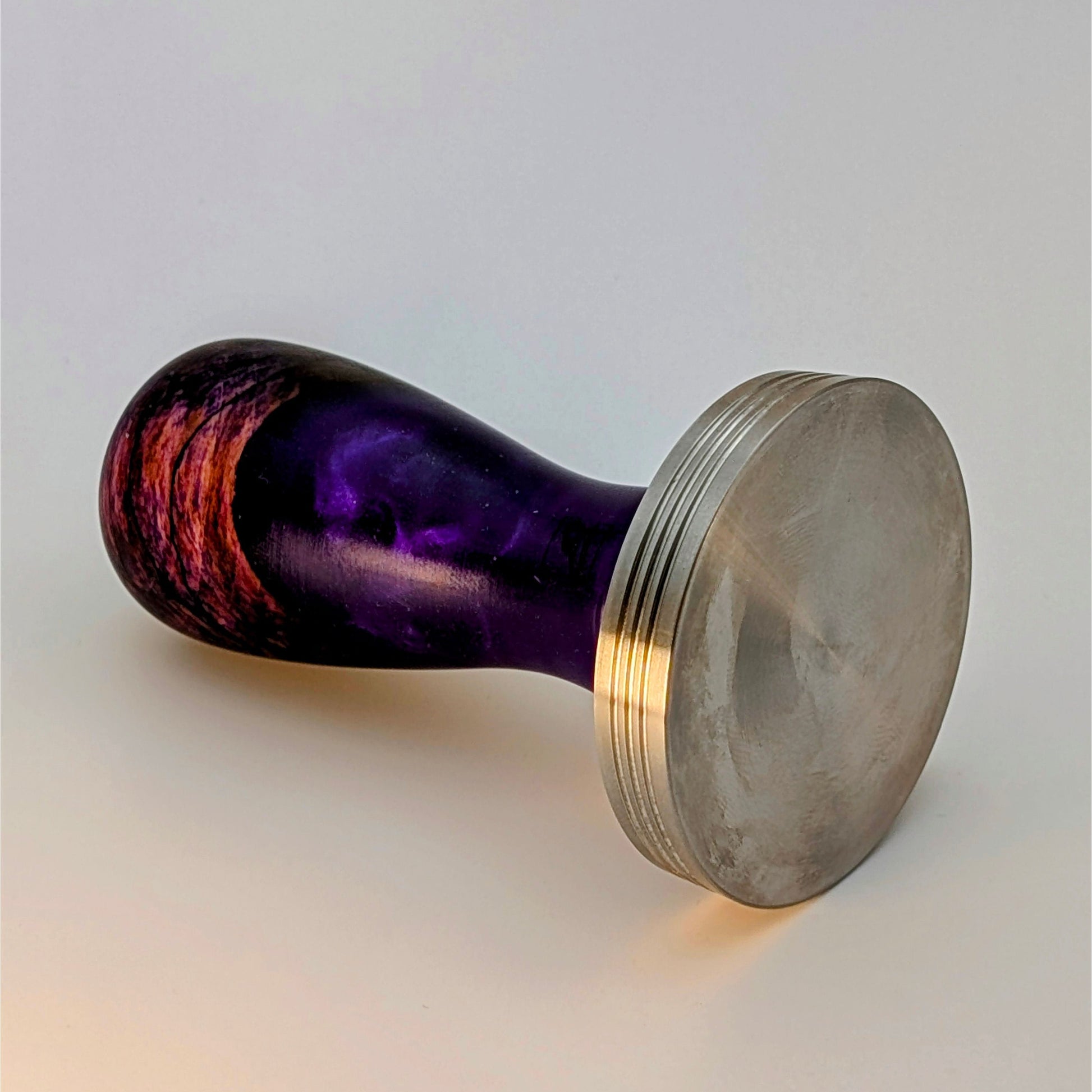 Epoxy Elegance Tamper #11 – Gestockte Buche & Violett Tamper EMMERICH Art - Rheinland.Coffee