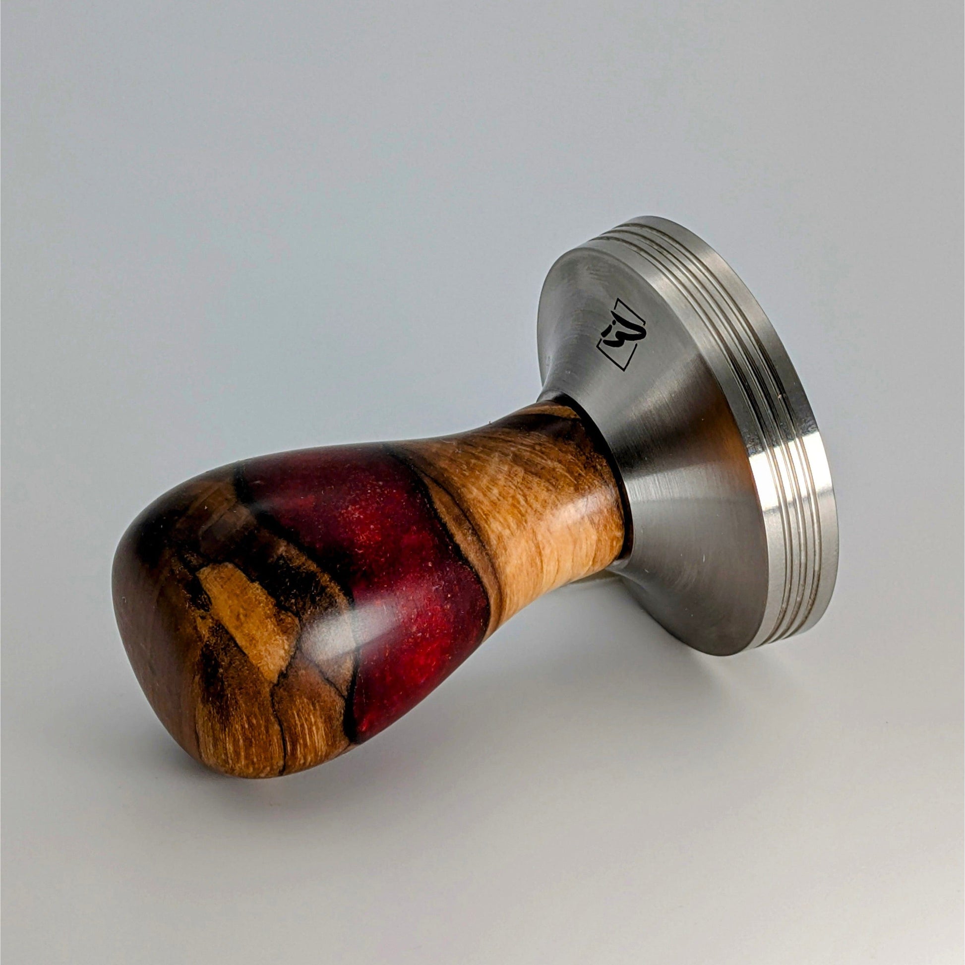 Epoxy Elegance Tamper #14 – Pappelmaser & Rubinrot Tamper EMMERICH Art - Rheinland.Coffee
