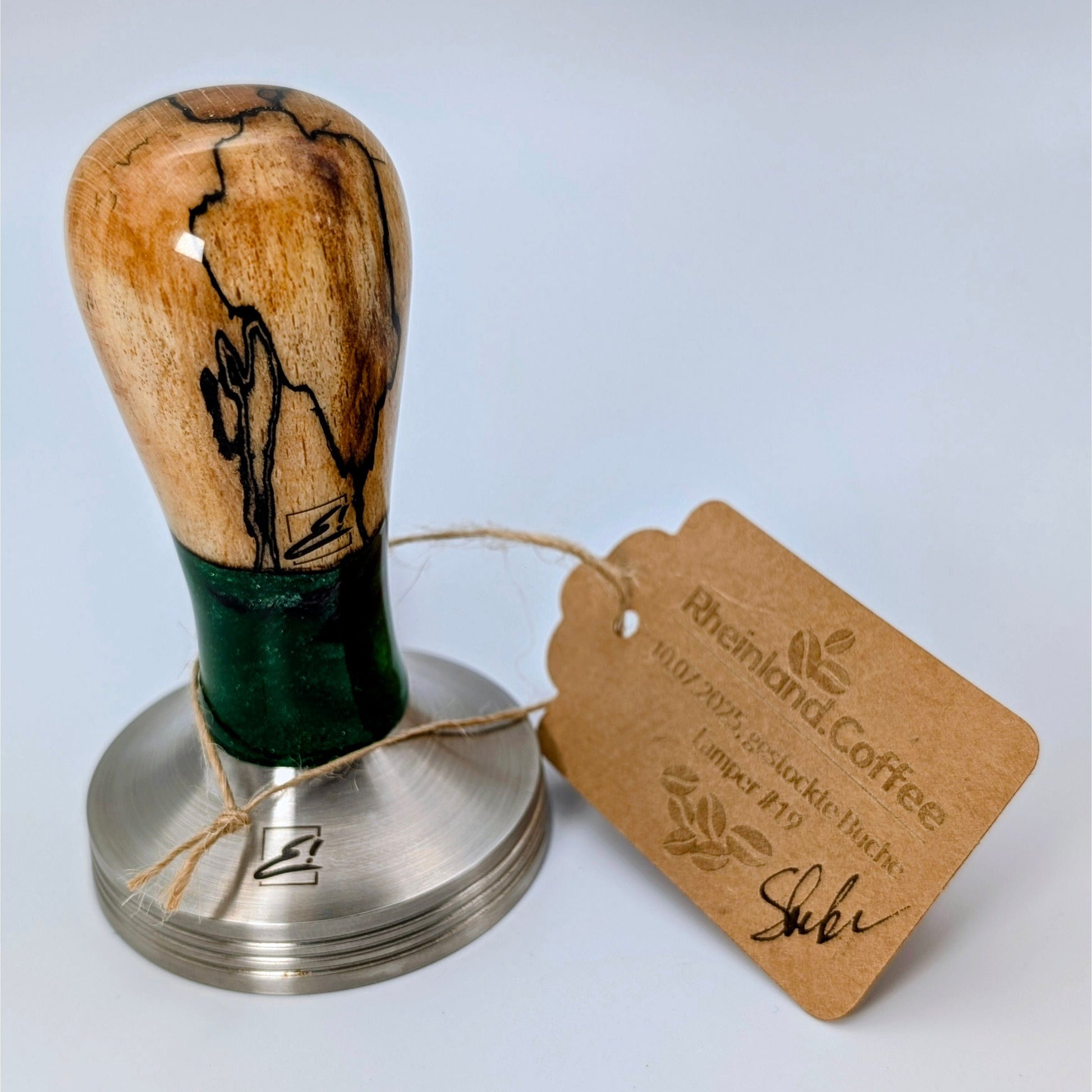 Epoxy Elegance Tamper #19 – Gestockte Buche & Smaragdgrün Tamper EMMERICH Art - Rheinland.Coffee
