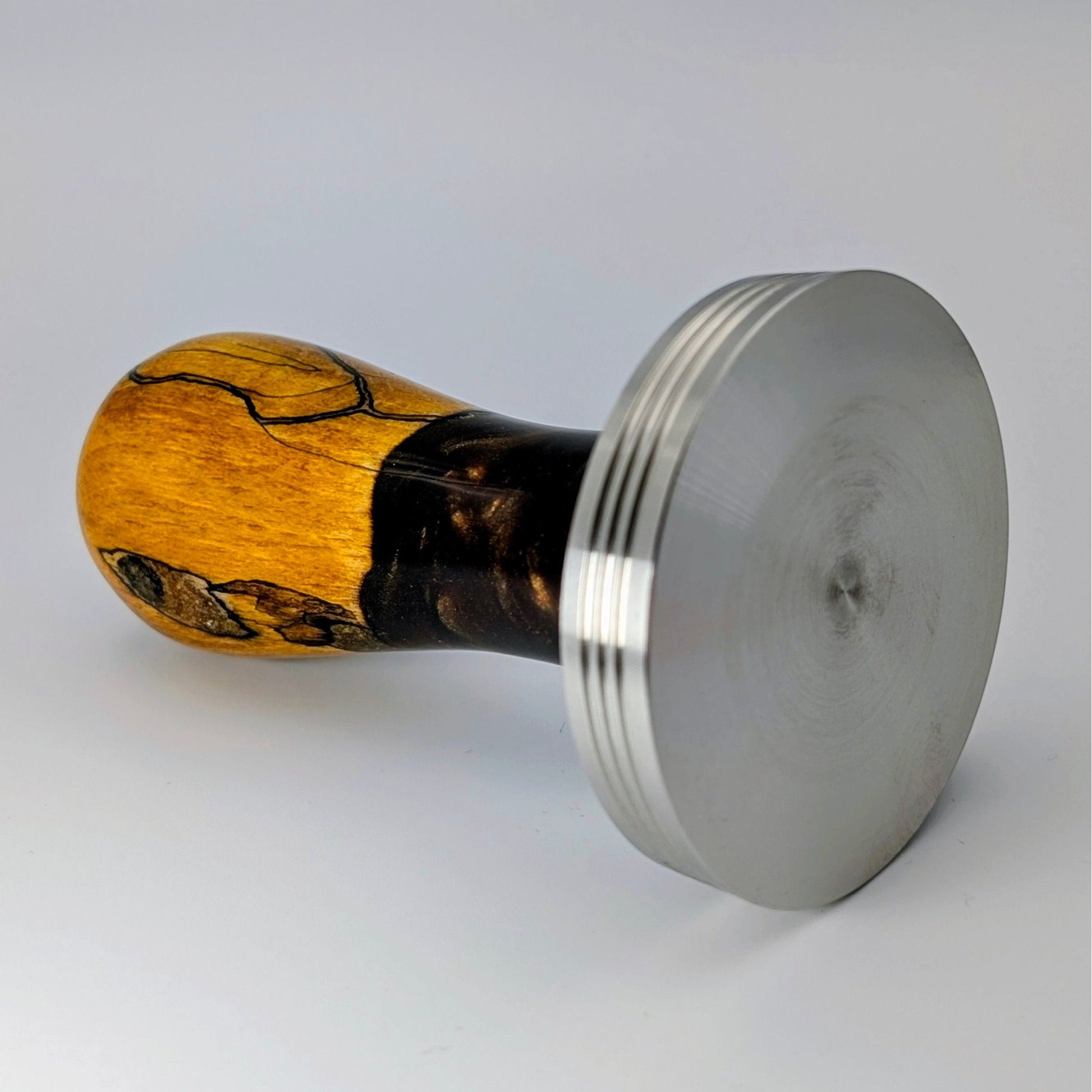 Epoxy Elegance Tamper #21 – Gestockte Buche & Black Resin | Emmerich Art Tamper EMMERICH Art - Rheinland.Coffee