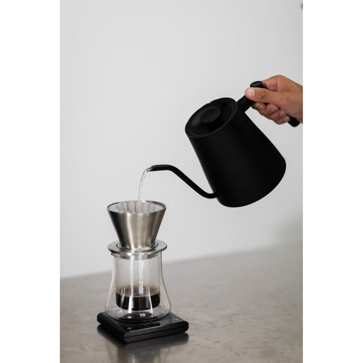 Aufgießen mit dem Varia AURA - Rheinland.Coffee