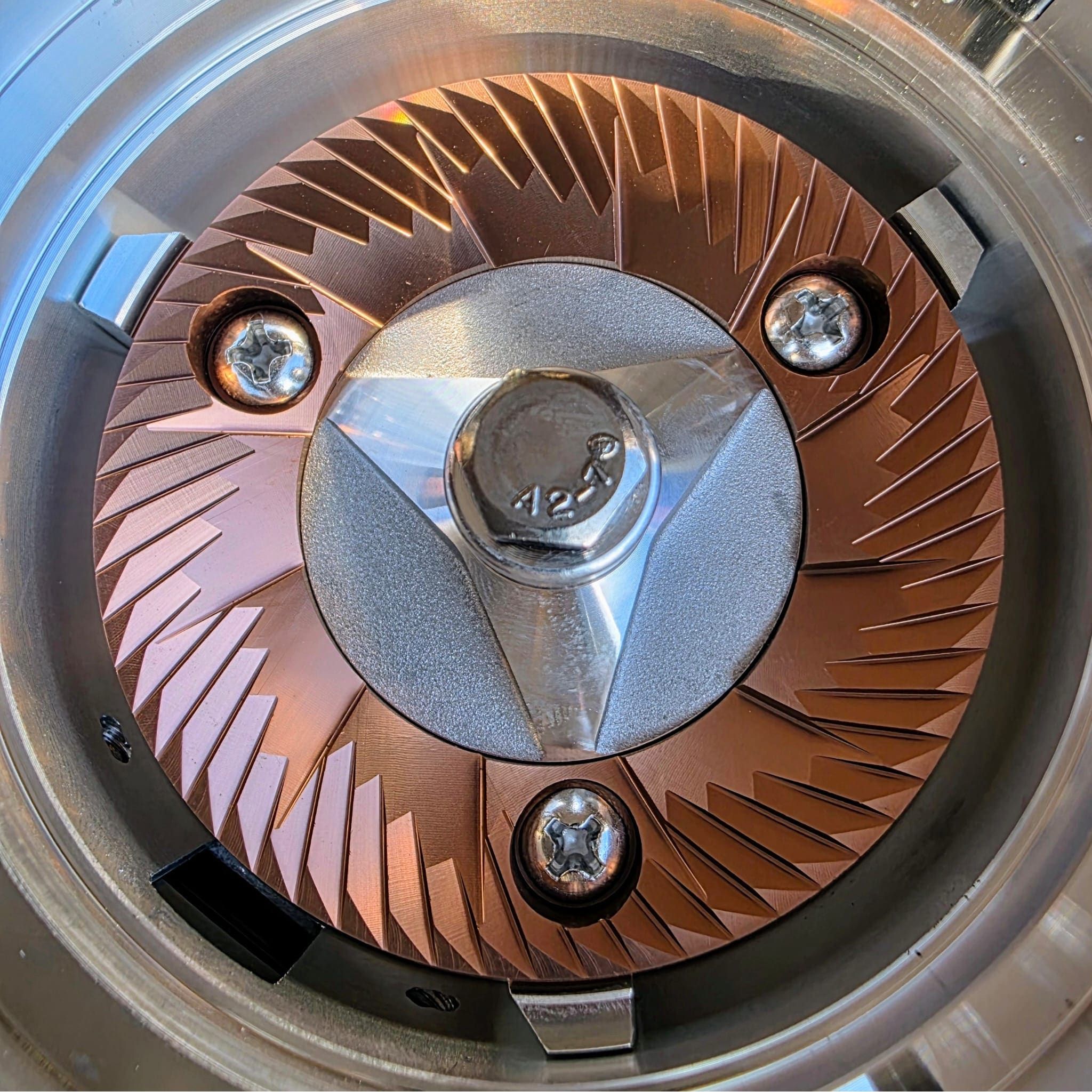 G-Iota DF 64 - Gen II - Version 2.5 - Titanium Red Burrs Schwarz oder weiß - Single Dose Mühle G-Iota Kaffeemühlen Rheinland Coffee