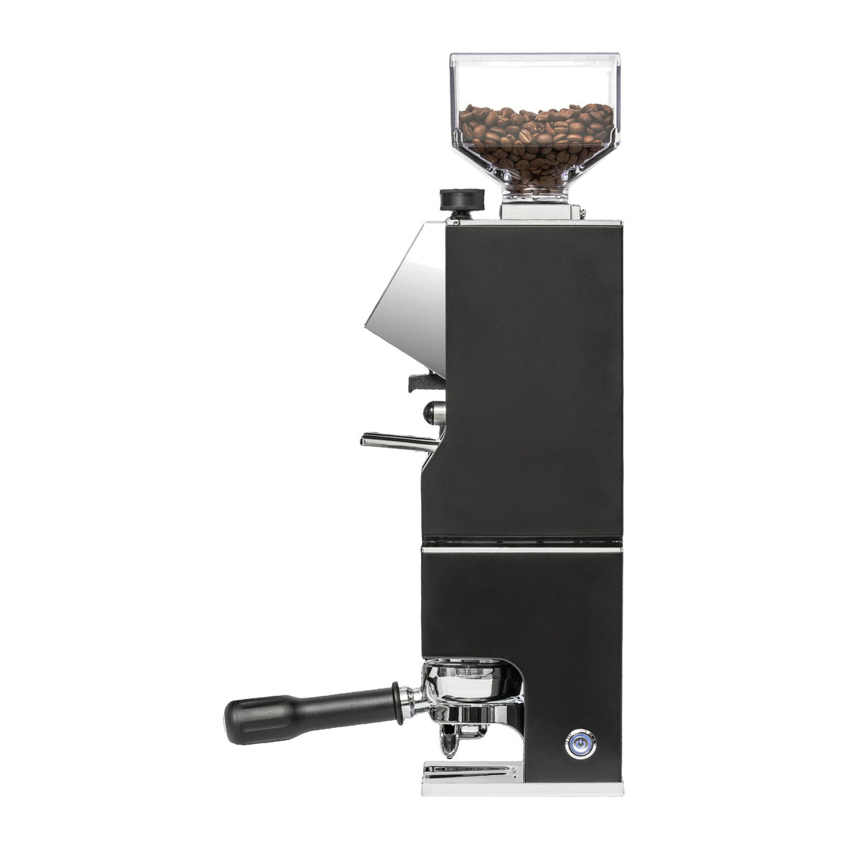 Eureka Mignon Automatic Tamper mit eingesetztem Siebträger, Seitenansicht