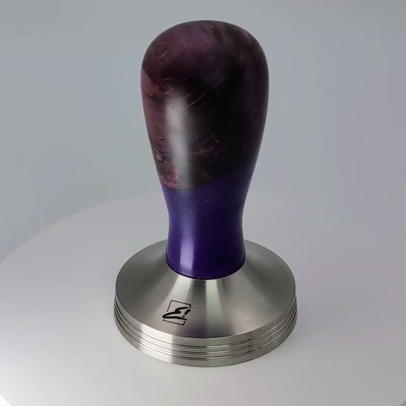 Epoxy Elegance Tamper #11 – Gestockte Buche & Violett Tamper EMMERICH Art - Rheinland.Coffee