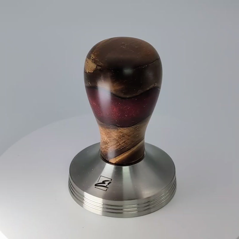 Epoxy Elegance Tamper #14 – Pappelmaser & Rubinrot Tamper EMMERICH Art - Rheinland.Coffee