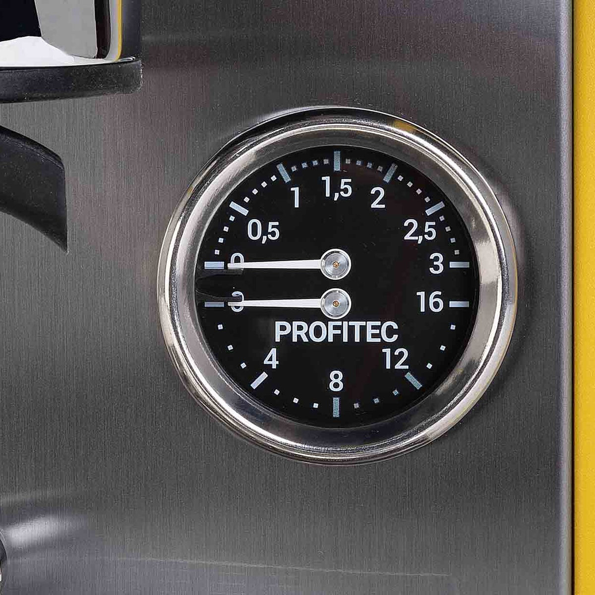 Doppelmanometer der Profitec MOVE 2.0 für Kessel- und Pumpendruck