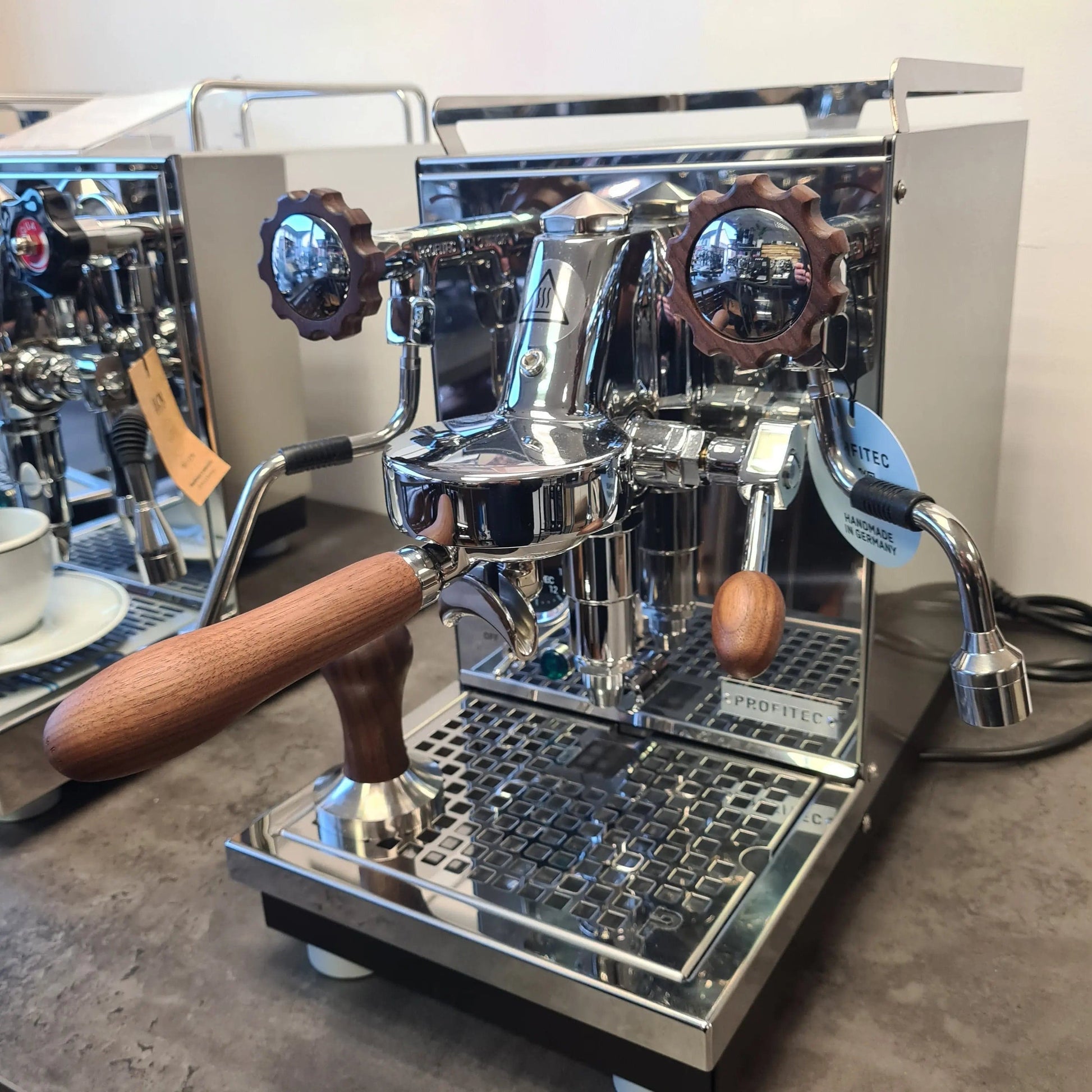 Brewspire Holz Nachrüstset für Profitec Pro 400 mit Drehrad Holzapplikationen Brewspire - Rheinland.Coffee